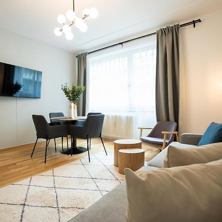 Bright Stylish Apartment In A Top Location Wina Bagian luar foto