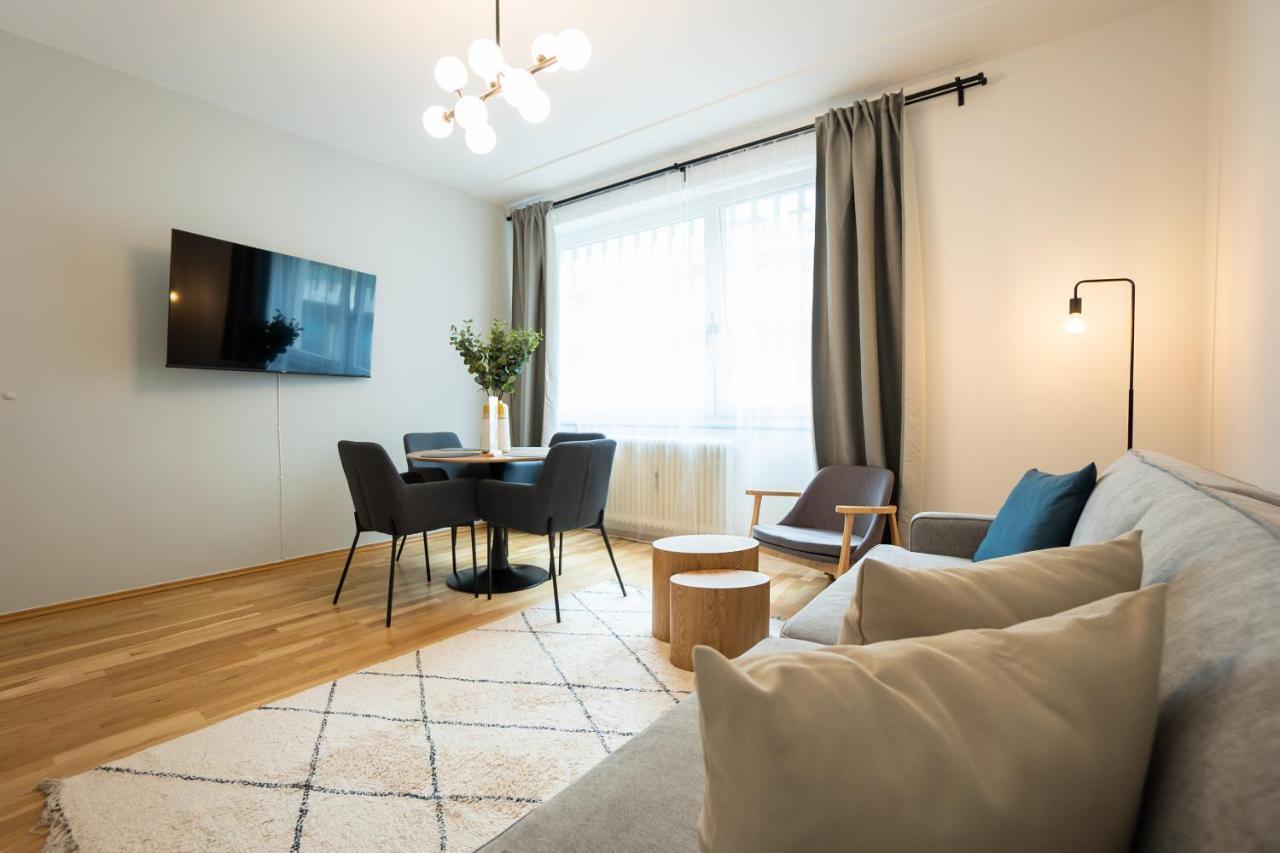 Bright Stylish Apartment In A Top Location Wina Bagian luar foto
